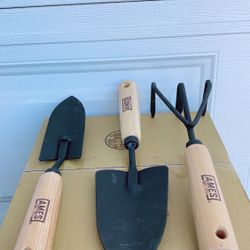 Garden Supply - Set Of 3