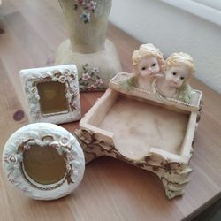 Antique Rustic Floral Set