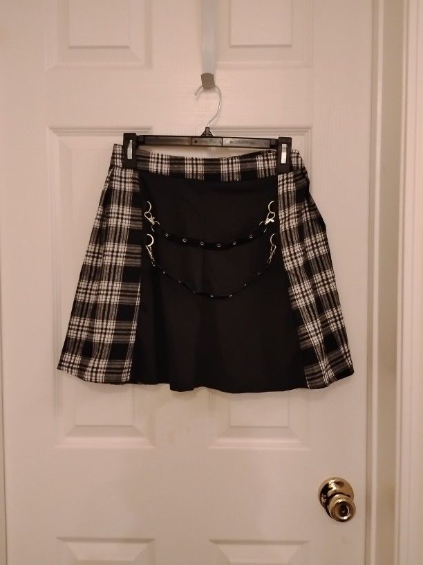 Plaid Skirt Size M