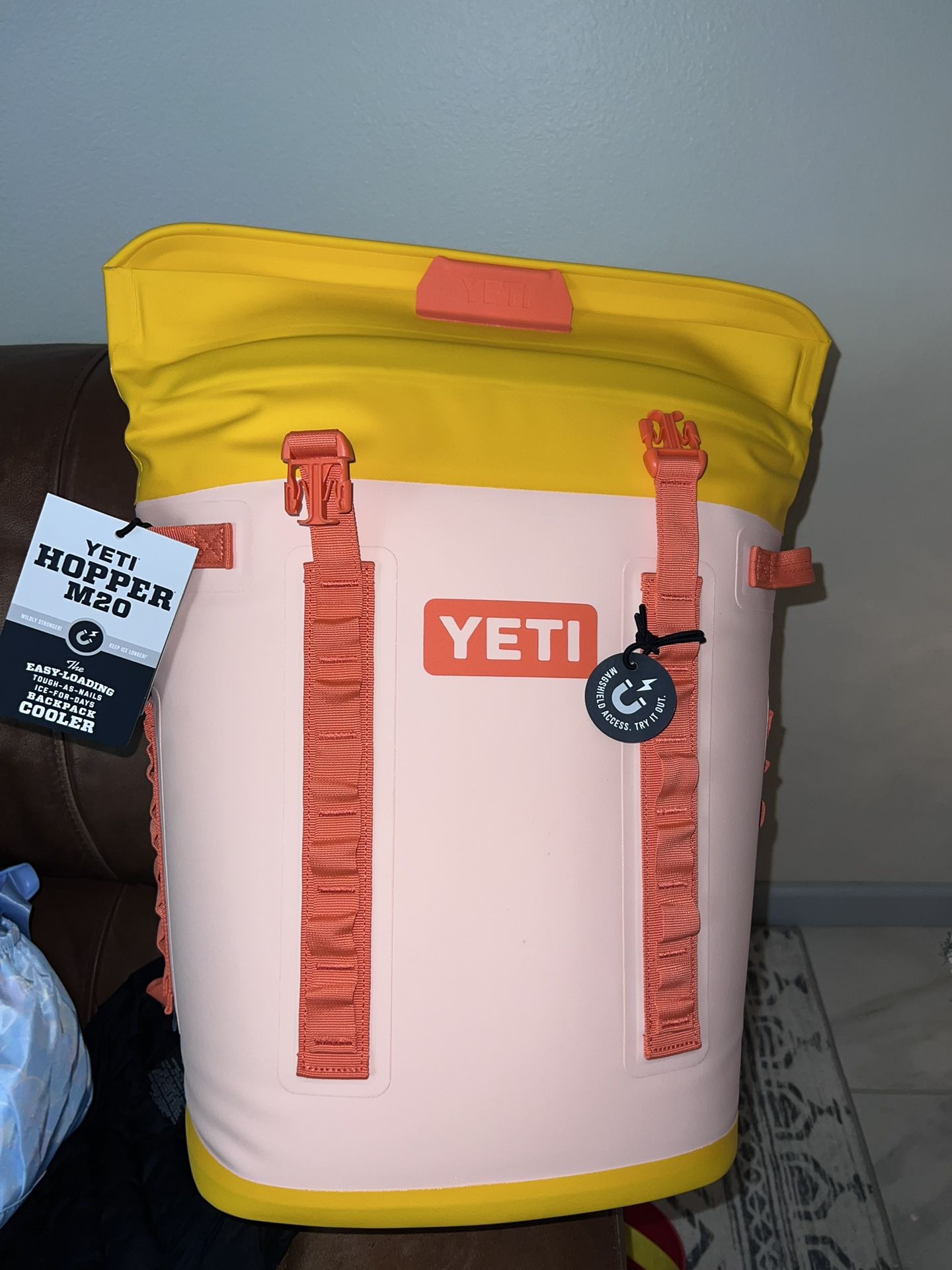 Yeti Hopper M20  