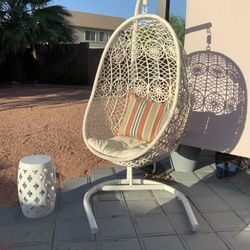 Swing With Black Stand 1 Black Cushion One Beige Cushion