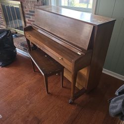 Piano 