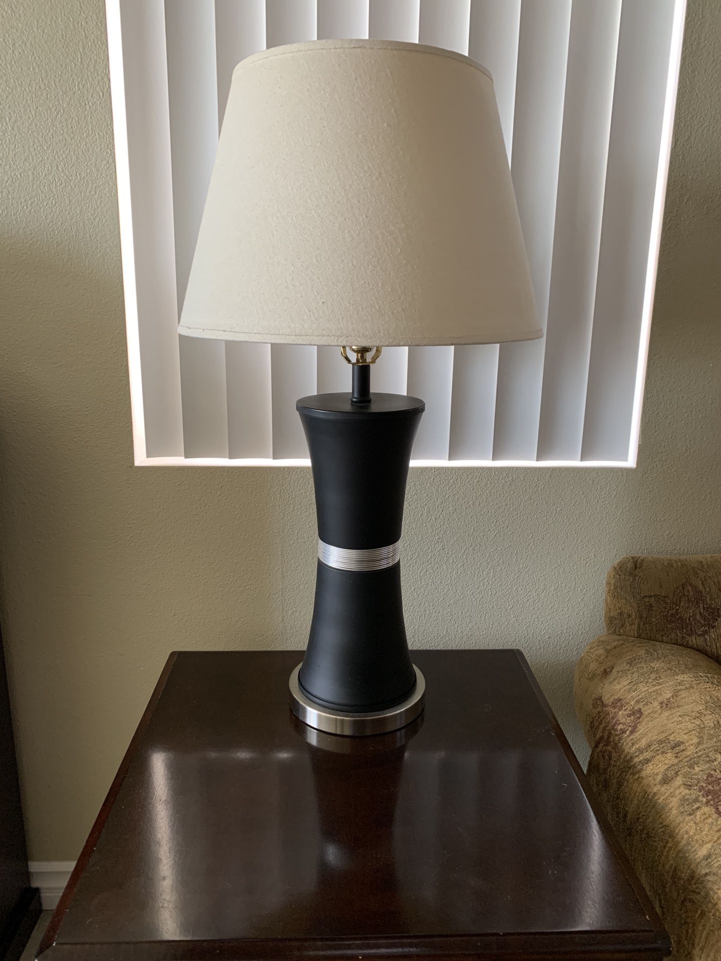 2 Tabletop Lamps Black and Silver 33” Tall