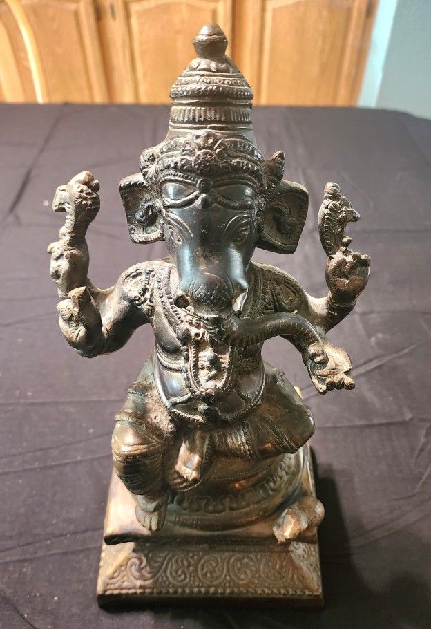 Heavy Bronze / Brass Ganesha Indian God Statue