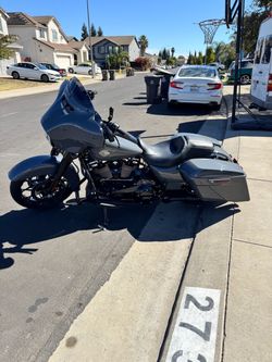 2022 Harley-Davidson Street Glide special