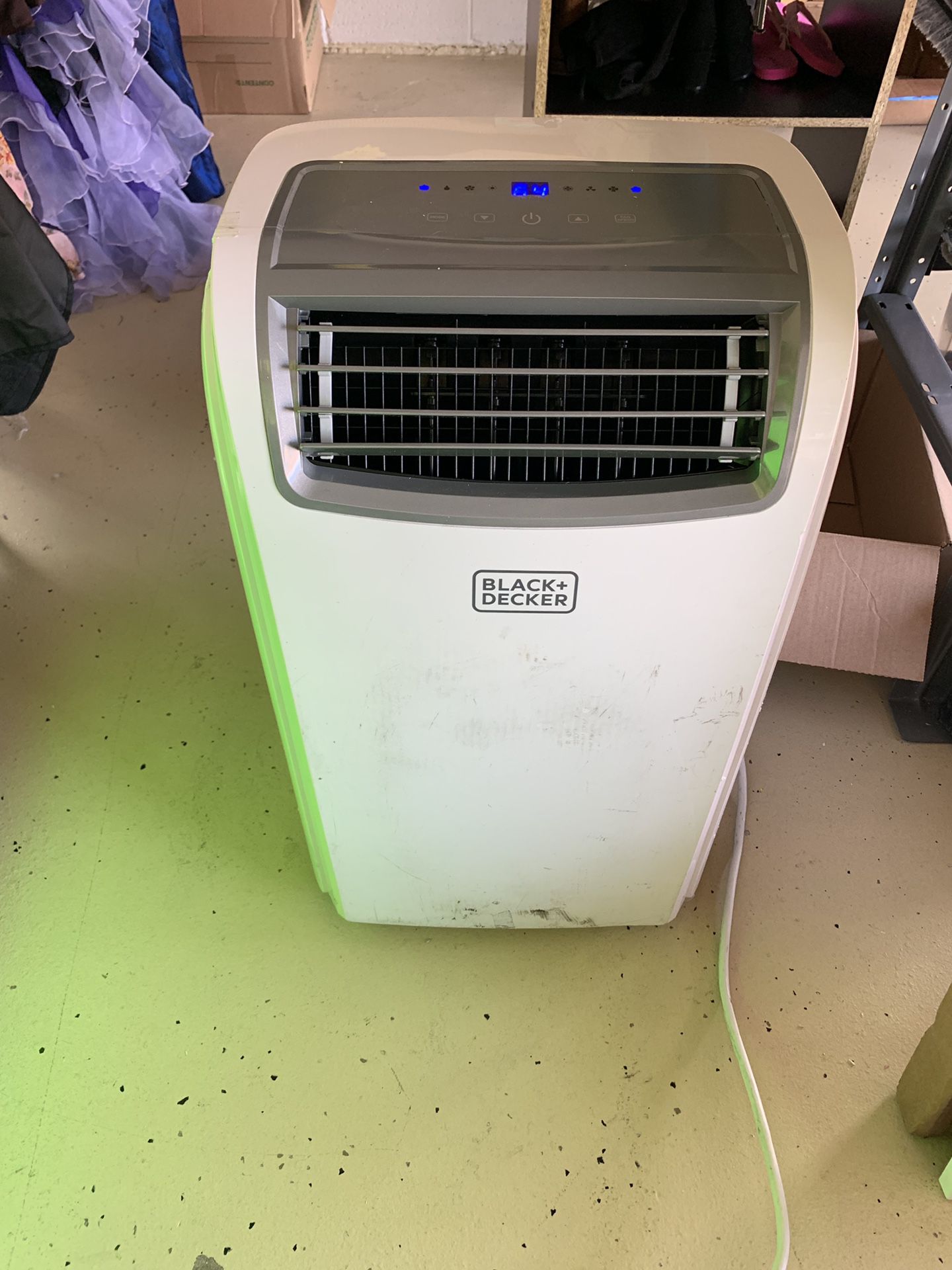 Ac unit with heater