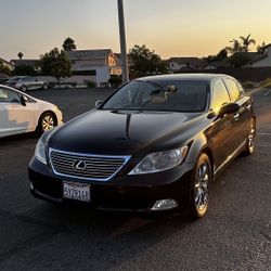 Lexus LS 460