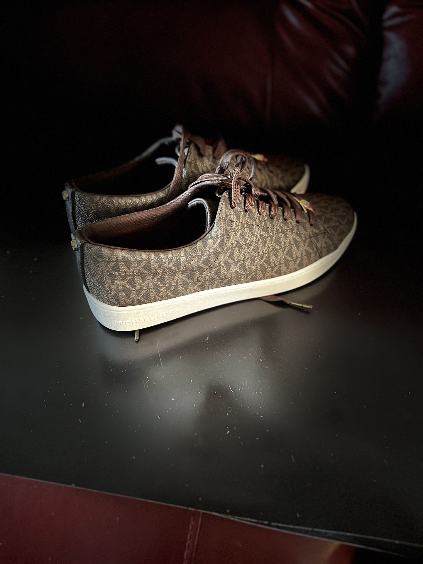 Micheal Kors Sneakers 8.5 Women $50