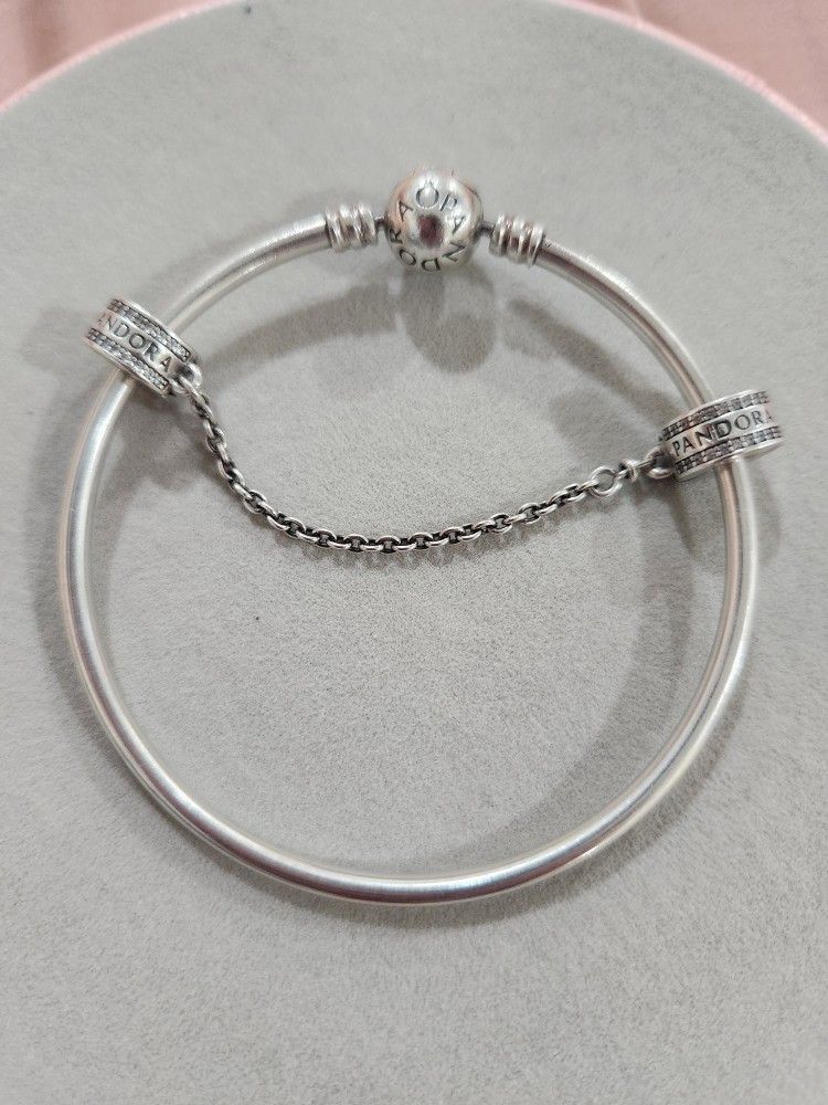 Silver Bracelet Pandora 7in