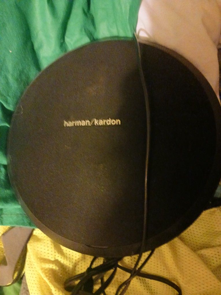 Harmon Kardon Bluetooth Speaker 