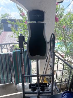 Innova inversion table