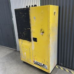 Large paint storage fireproof shop cabinet industrial metal garage storage