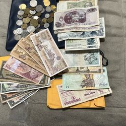 Circulated And Uncirculated Word Old Banks notes And Coins