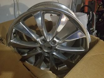 20 in rims for Ford Lincoln products or any car with 5.14 fitment. Factory Lincoln MKS. Set of 4. Price 300.00 OBO