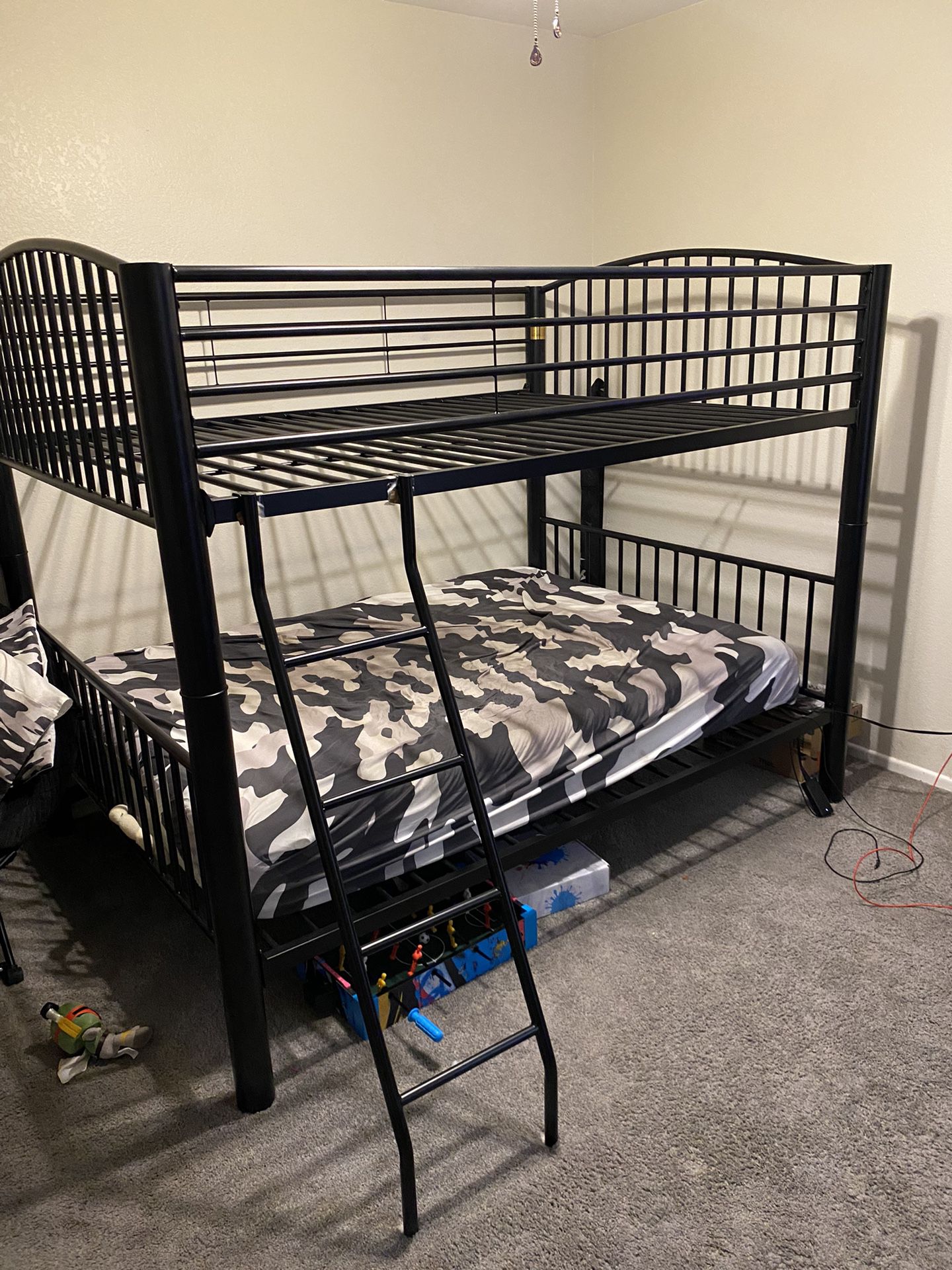 Metal Bunk bed (Frame Only) 