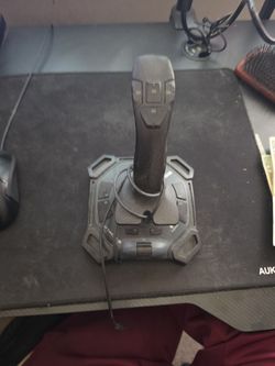 Pilot gaming controller