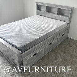 Full Bed W 3 Drawers And Memory Foam Mattress 