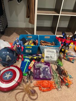 A bunch of assorted toys….all for $12!
