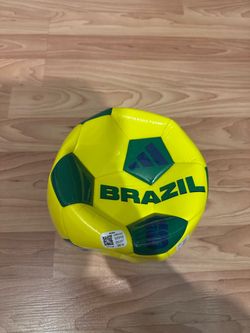 Adidas Brazil FIFA Soccer Ball Size 5 Yellow/Green Brazil Team *New* *Needs air*