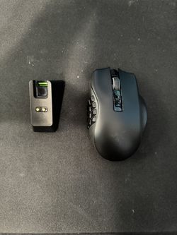 Razer Naga Pro With Charging Dock
