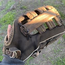 Used Mizuno Mz133 Steer hide Glove