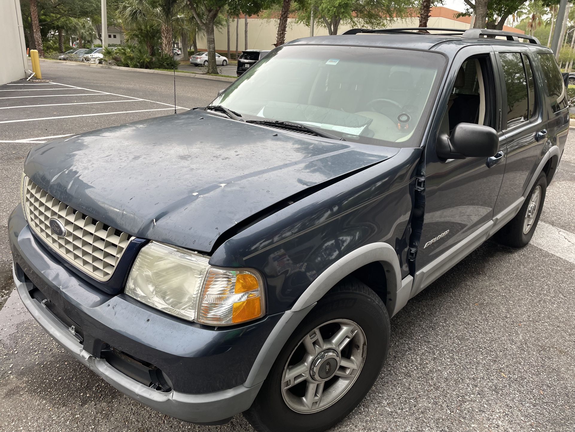 2002 Ford Explorer