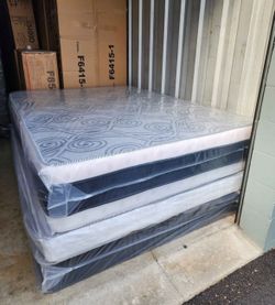 Queen size Pillowtop Mattress and box spring