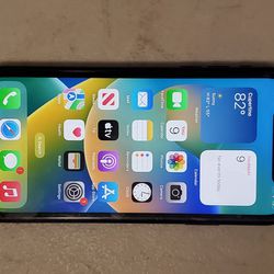 IPHONE XR 64GB FACTORY UNLOCKED READY TO BE ACTIVATED 100% WORKING CONDITIO 