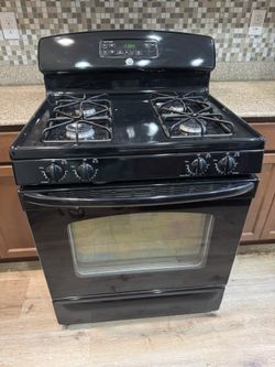 GE Gas Stove
