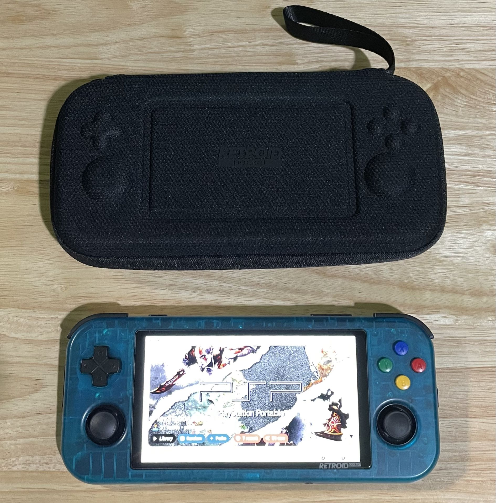 Retroid Pocket 3 Plus with Carrying Case