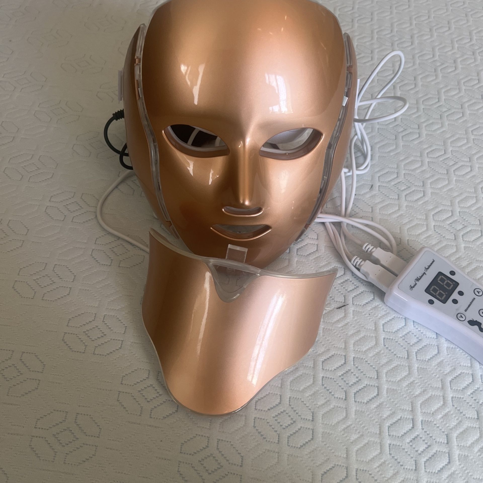 LED Red Light Face Mask - Like New 