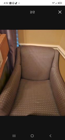Upholstered Accent Chair