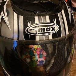2 Motorcycle Helmets
