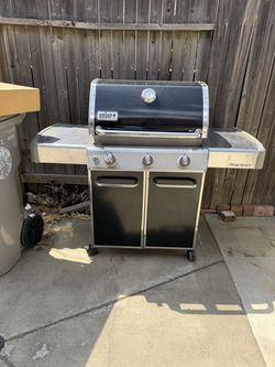Weber Genisis Gold C Model - Natural Gas -