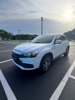 Mitsubishi Outlander sport