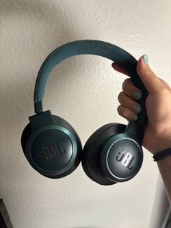 JBL Bluetooth headphones