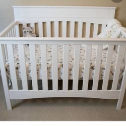 Delta 4-1 Convertible Crib
