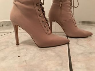 Beige heels