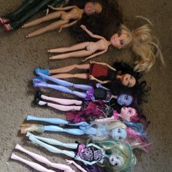 Lot Of 9 Dolls Bratz Monster High Mattel