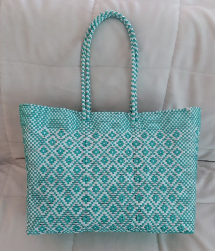 Plastic Woven Tote Bag