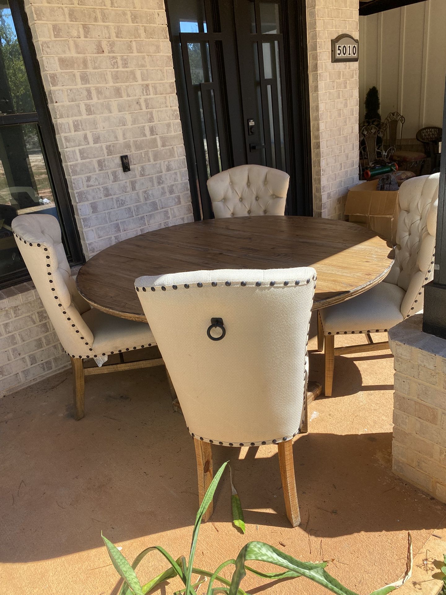 Dining Room Solid Wood Round Table/ 4 Chairs Rough Wood 63”