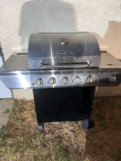 Nexgrill 5 Burner Stainless Steel Propane BBQ Grill + Side Burner