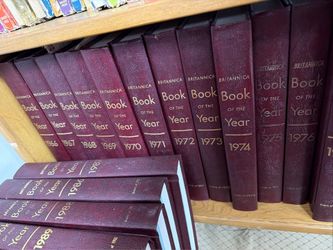 Encyclopedia Britannica Book of the Year Set 1966-95