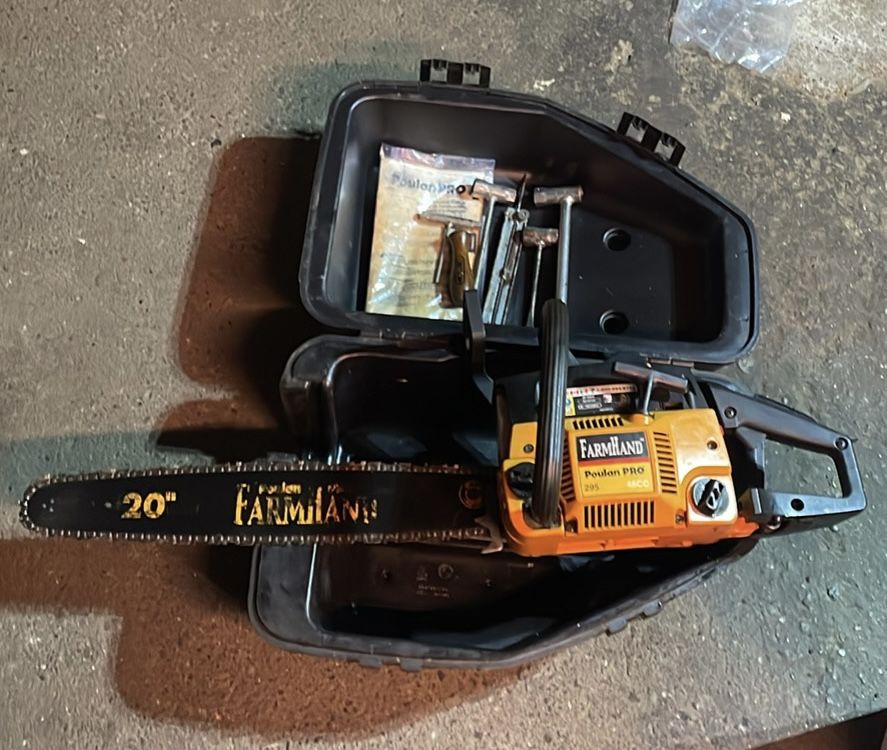 20 Poulan Pro 295 Farmhand 46Cc Chainsaw for Sale in Everett WA OfferUp