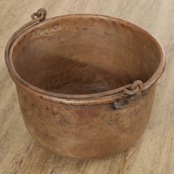 Antique Hammered Copper Pot with Iron Handle