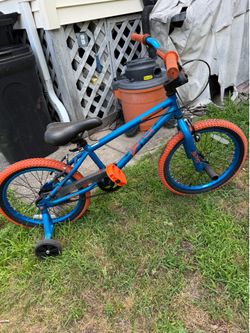 Mongoose bike 18 inch