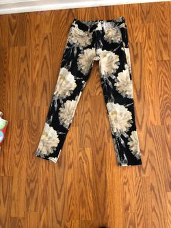 Little girl jeans size 8 $5 each