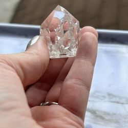 Crackle Quartz Point