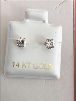 14kt Aretes De Oro Con Piedra CZ 4mm