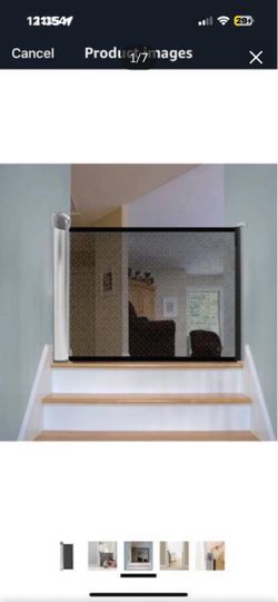 Retractable Baby or Pet Gate for Stairs in Excellent Cond!!!